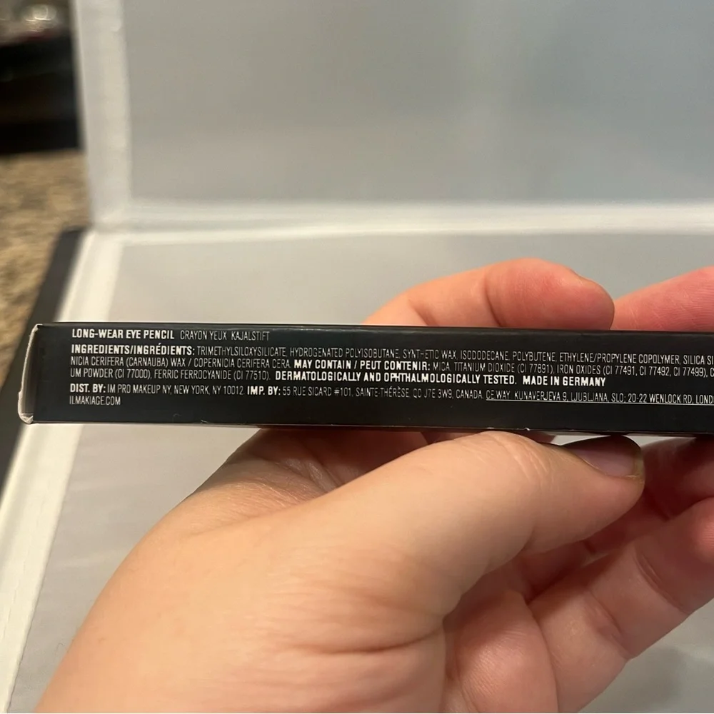 BNIB Auth IL Makiage Full-size Long Wear Eye Pencil Oreo Soft Dark Brown Ret $24